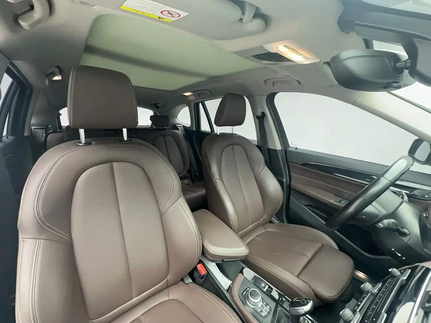 BMW X1 2022 sDrive20Li Premium фото 17