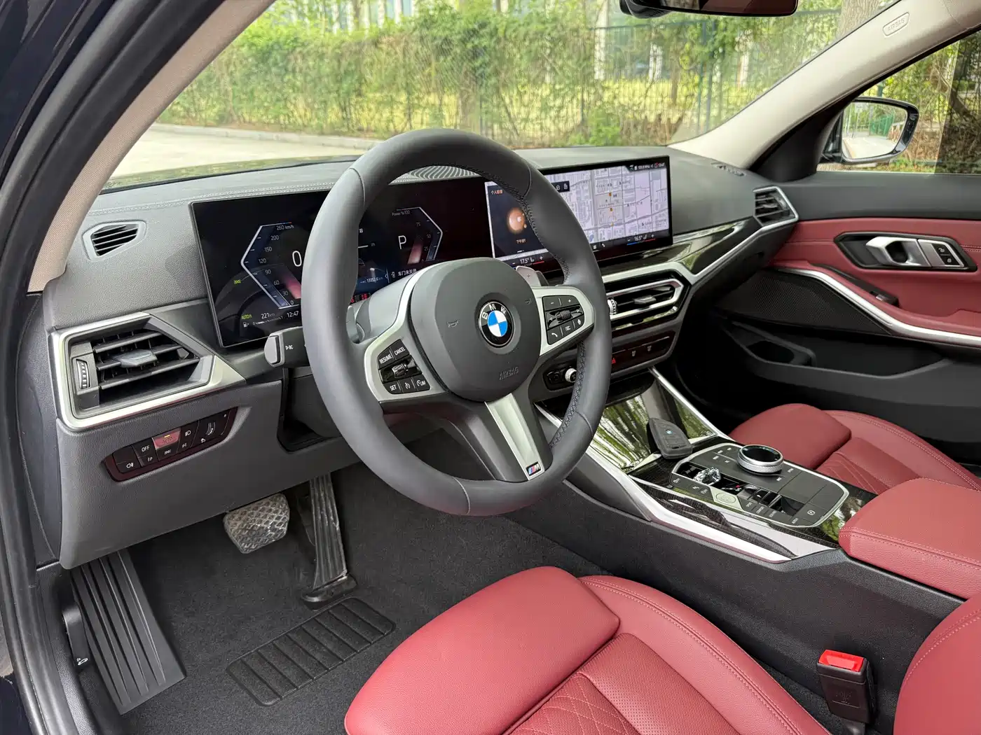 BMW 3 Series 2024 325Li M Sport Package фото 10