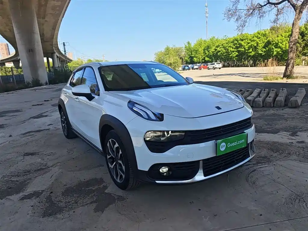 Lynk & Co 02 2018 1.5T DCT 2WD Power Edition China V фото 4