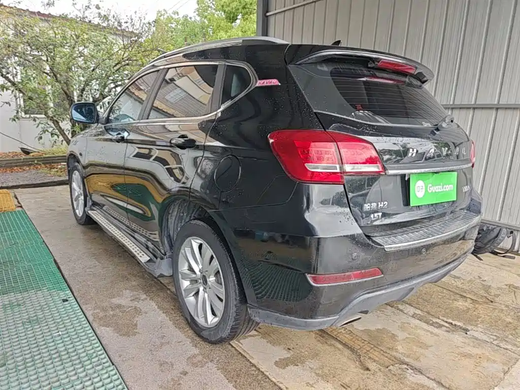 Haval H2 2015 1.5T Automatic 2WD Elite Edition фото 5