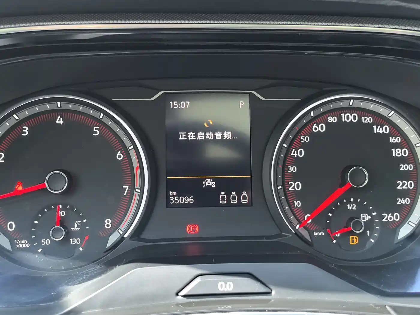 Volkswagen Tayron 2022 280TSI 2WD Luxury Smart Connect Edition фото 12