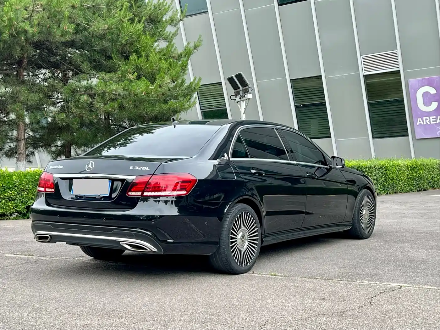 Mercedes-Benz E-Class 2015 E 260 L Sport фото 7