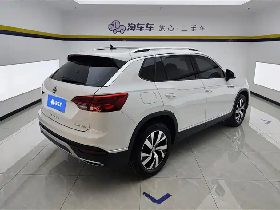 Volkswagen Tayron 2022 330TSI 2WD Luxury Smart Connect Edition фото 3