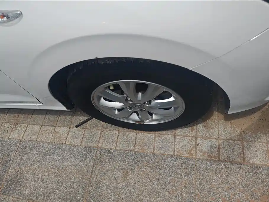 Hyundai Verna 2017 1.4L Manual Renewal China V фото 6