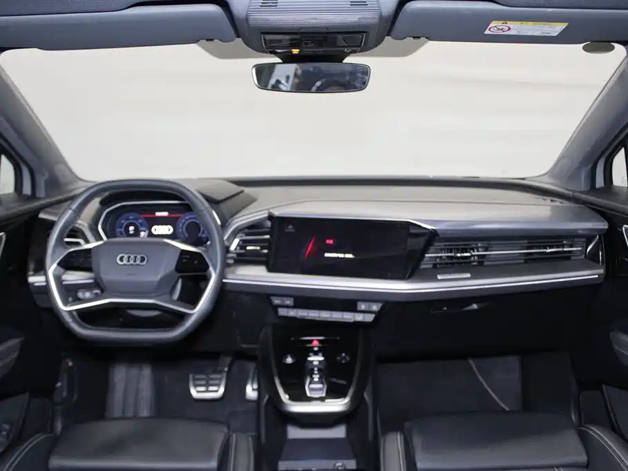 Audi Q4 e-tron 2024 40 e-tron Pioneer Edition фото 10