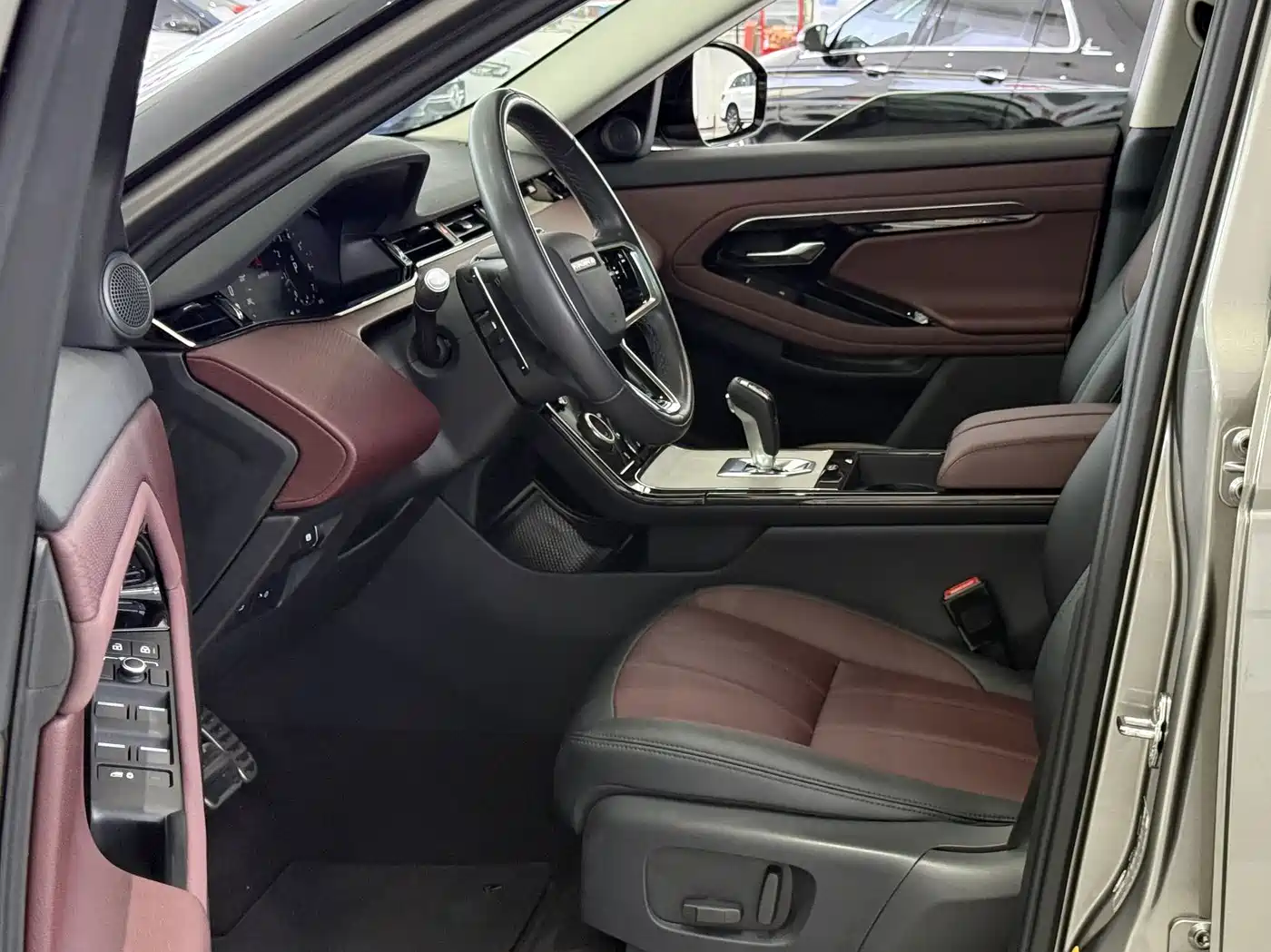 Фото 4 - Land Rover Range Rover Evoque