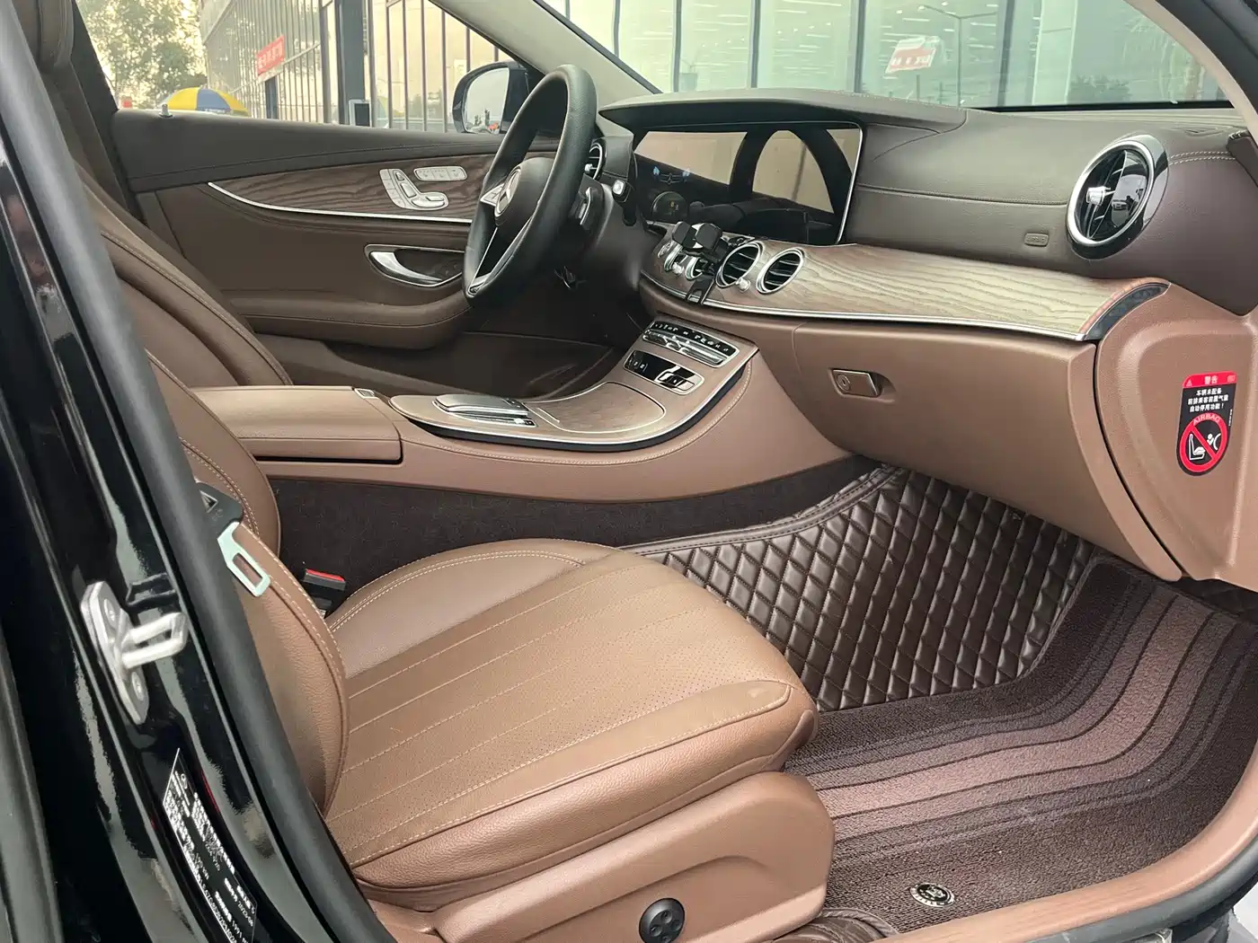 Mercedes-Benz E-Class 2023 Facelift E 300 L Fashion фото 13