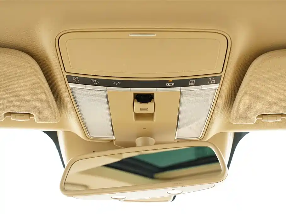 Mercedes-Benz S-Class 2011 S 350 L CGI фото 21