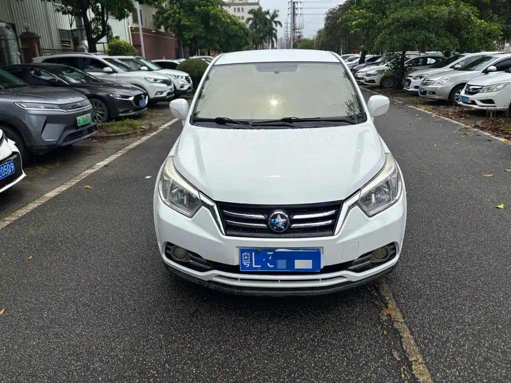 2015 Venucia D50