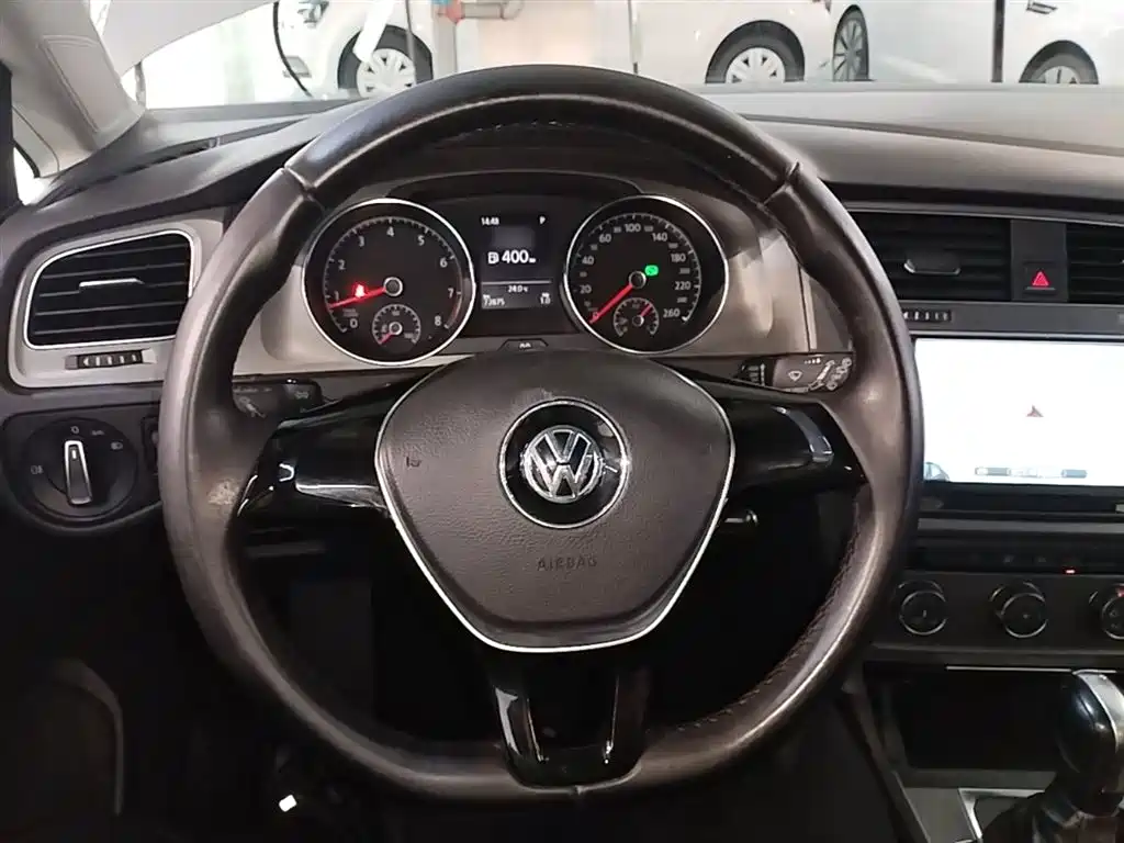 Volkswagen Golf 2014 1.4TSI Automatic Comfort фото 11