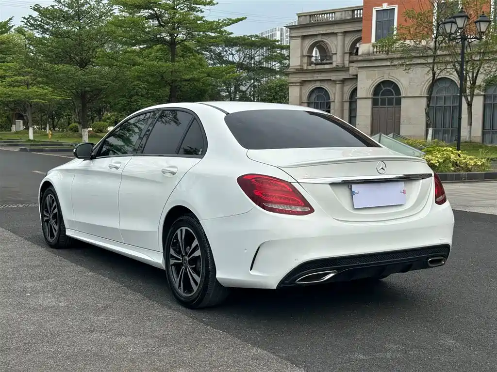 Mercedes-Benz C-Class 2018 C 200 Sport Edition фото 14