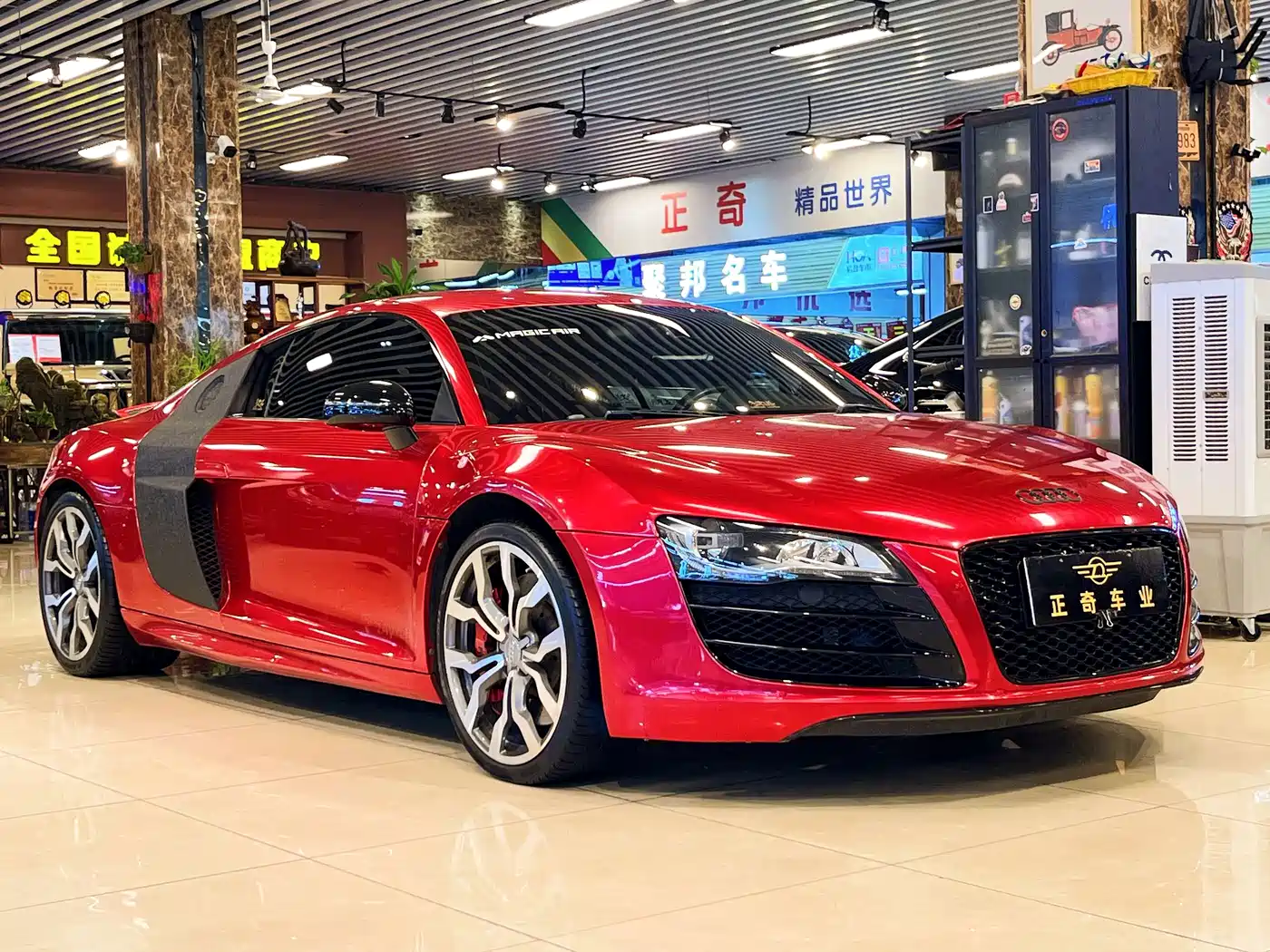 Audi R8, 2013 год