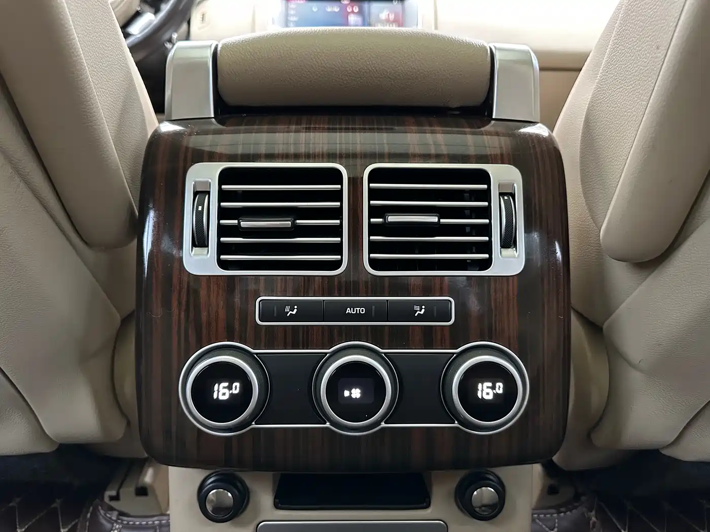 Land Rover Range Rover 2017 3.0 SC V6 Vogue фото 17