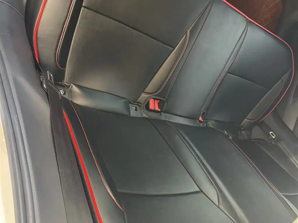 Volkswagen Lamando 2018 230TSI DSG Trend Edition фото 13