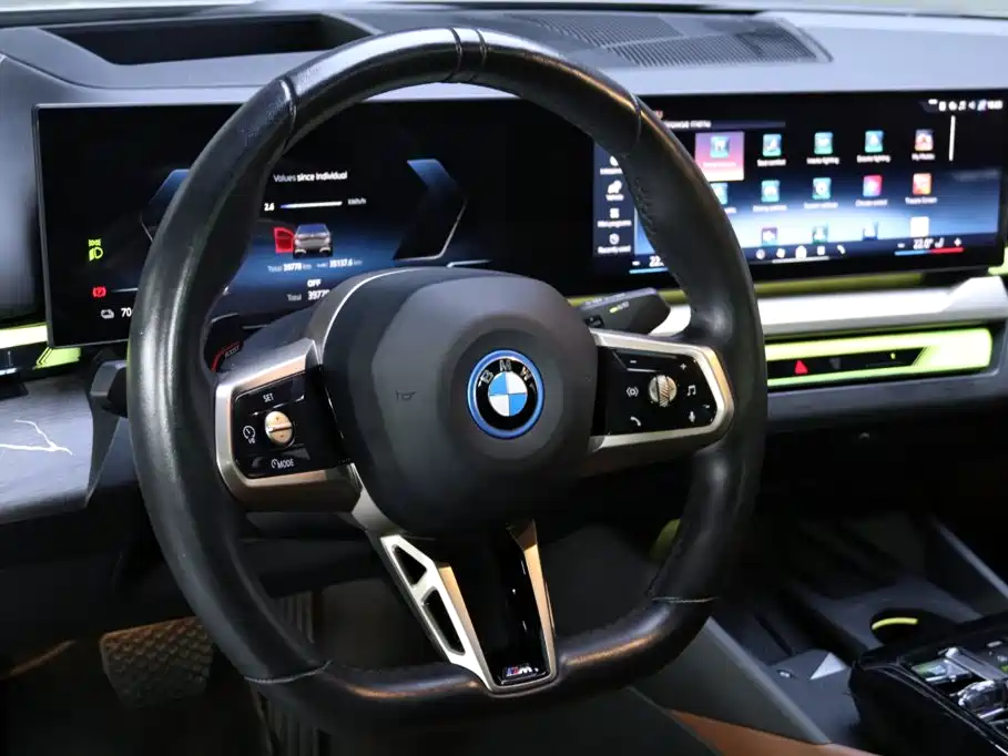 BMW i5 2024 2024 eDrive 35L Premium Model M Sport Package