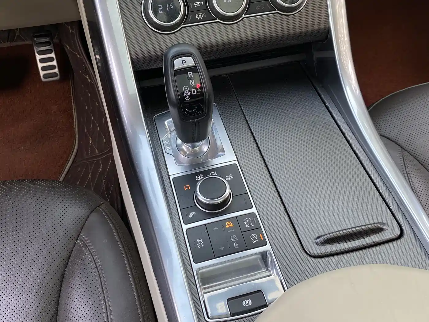 Land Rover Range Rover Sport 2014 3.0 SC V6 HSE DYNAMIC фото 13