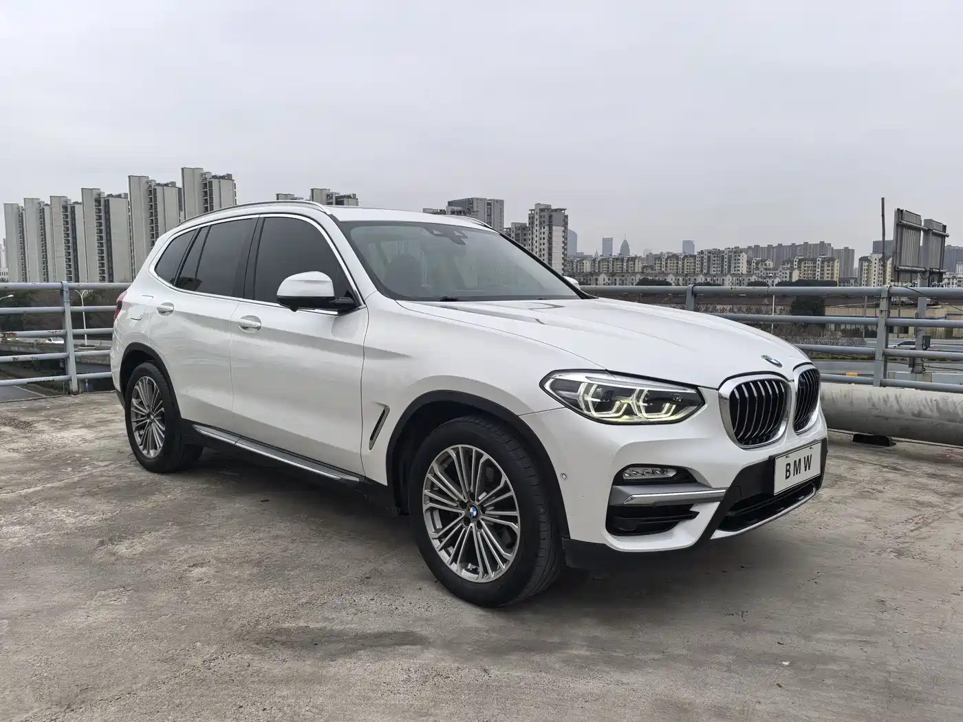 BMW X3 2018 xDrive28i Luxury Package China VI фото 3