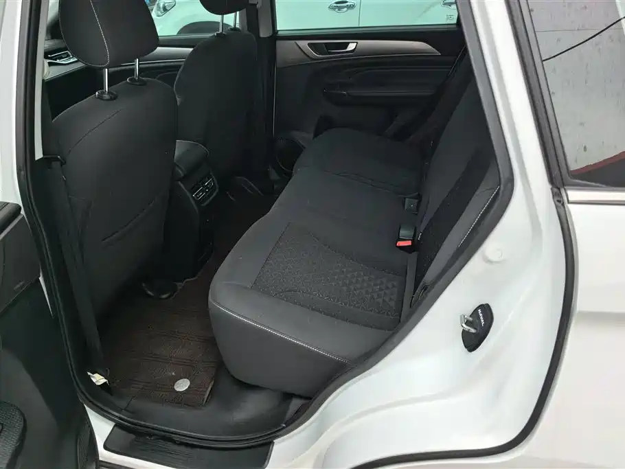 Haval M6 2021 PLUS 1.5T Manual Elite Smart Connect фото 11