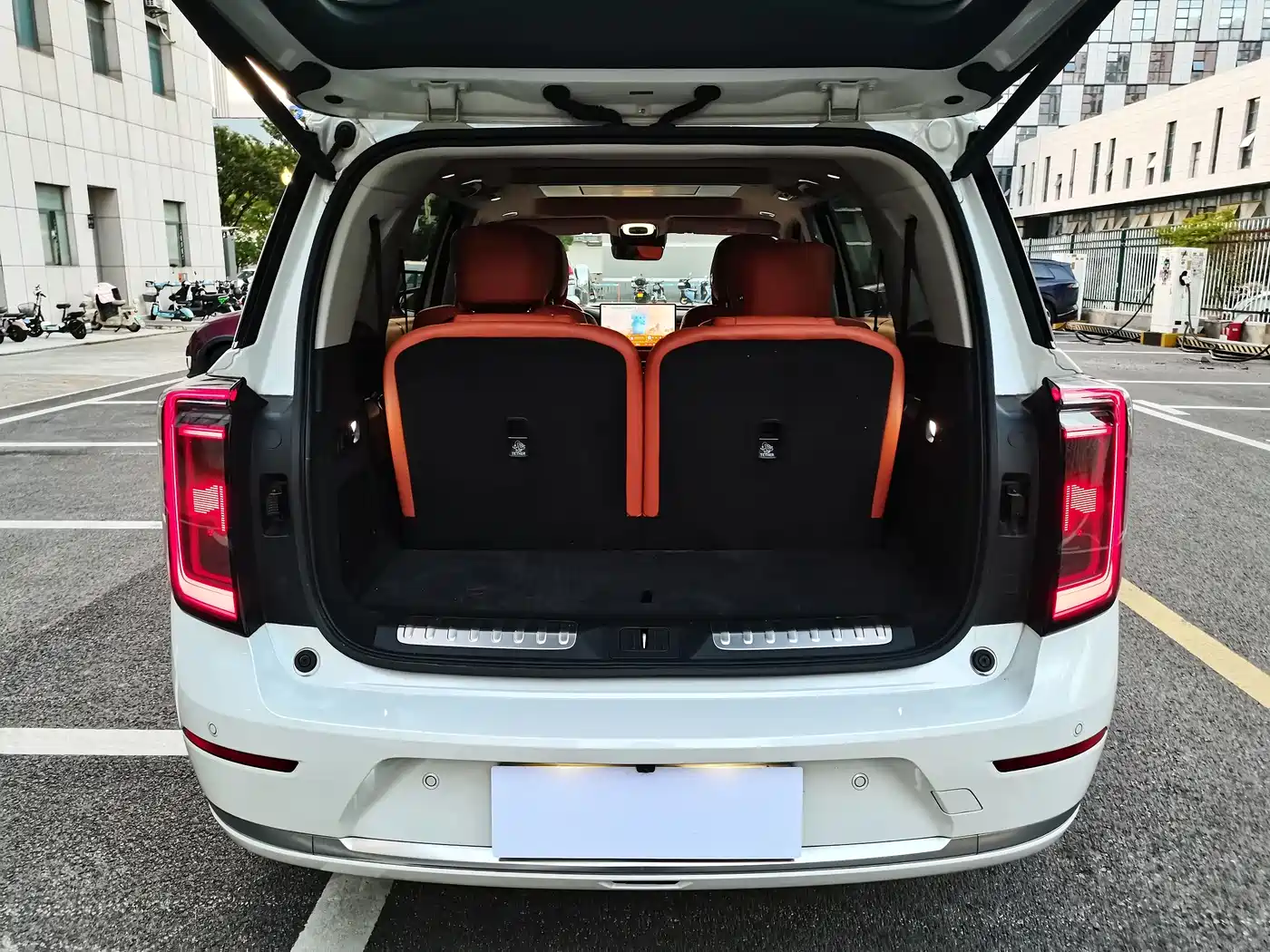 GAC Trumpchi Trumpchi Vision S9 2025 2025 1.5T Hybrid Premium