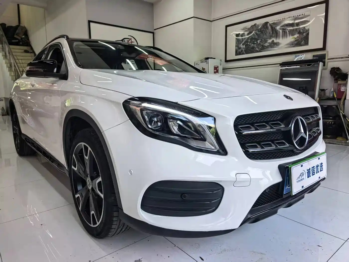Mercedes-Benz GLA 2018 GLA 220 4MATIC Sport фото 2