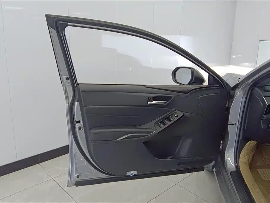 Toyota Avalon 2019 2.0L Luxury Edition (China VI) фото 7
