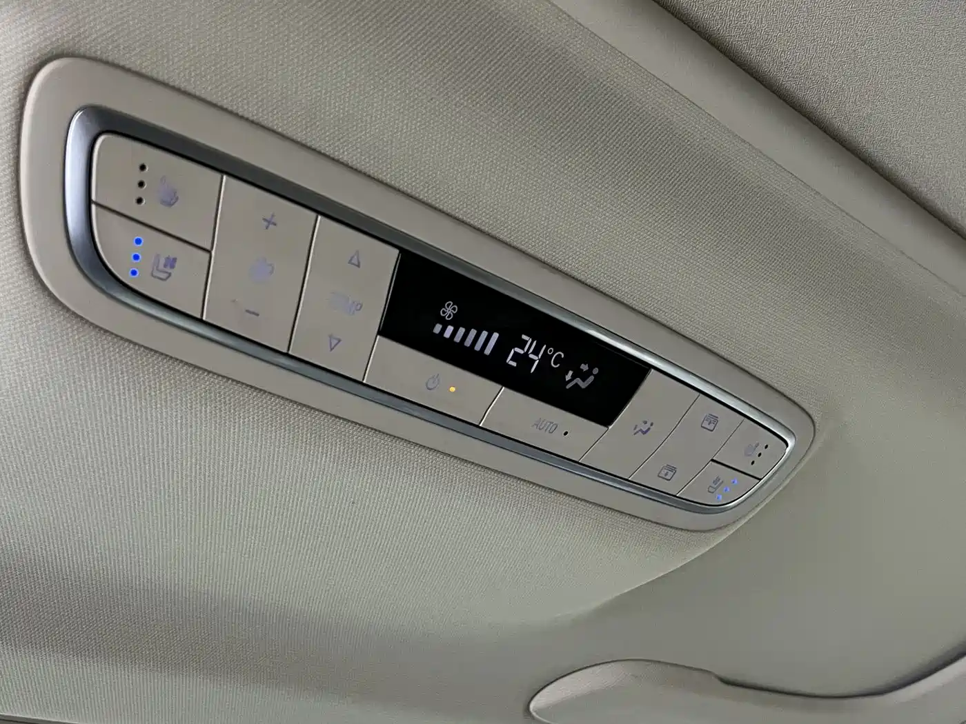 Buick GL8 2023 ES Landmaster Luxury фото 17