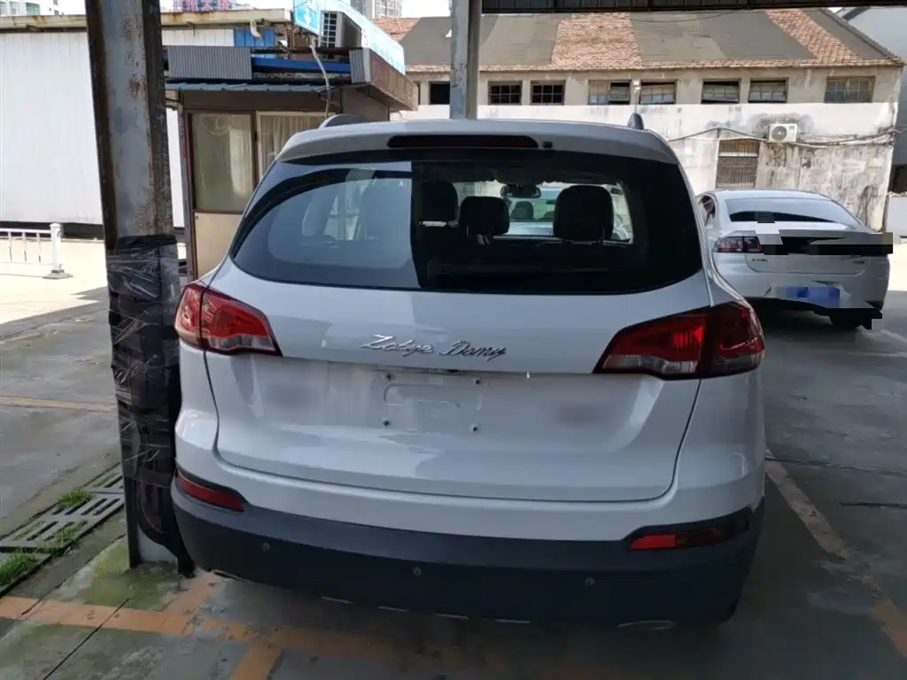 Zotye Damai X5 2019 2017 Model Classic 1.5T CVT Ultimate