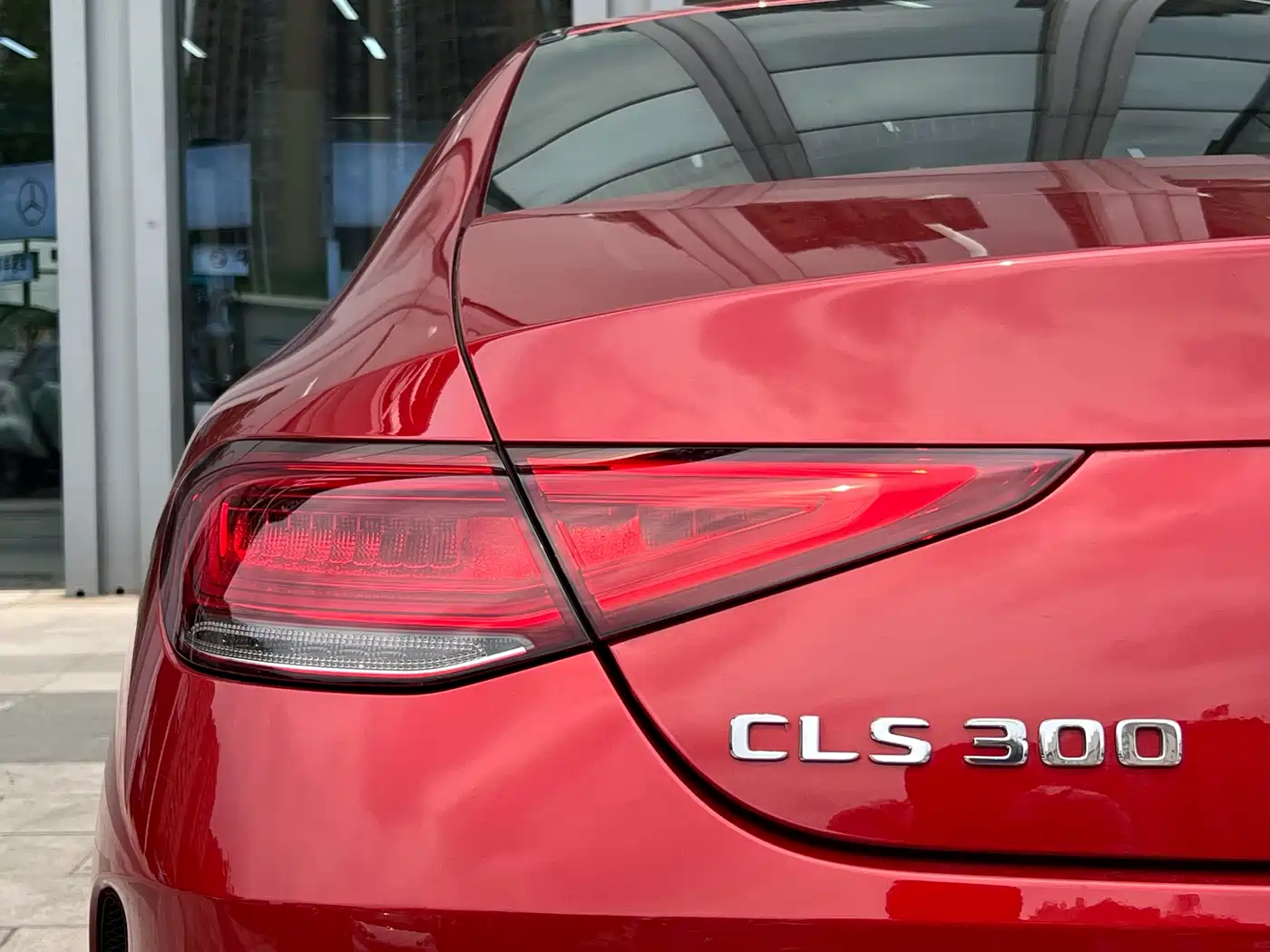 Mercedes-Benz CLS 2018 CLS 300 Luxury фото 15