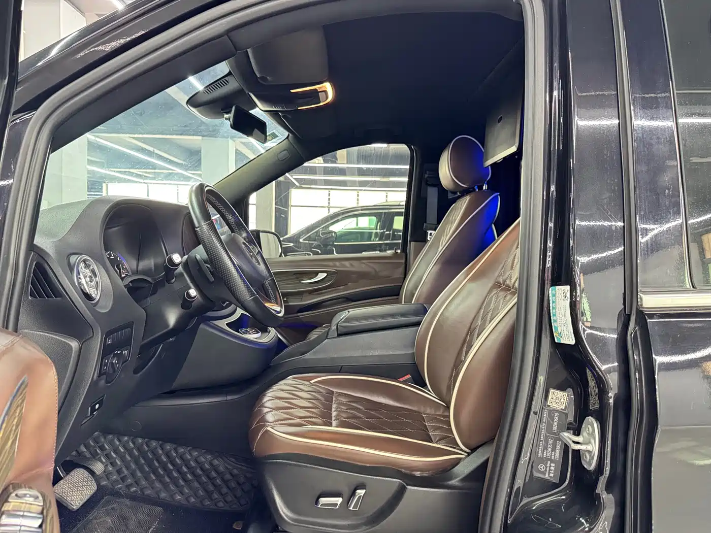 Mercedes-Benz Vito 2018 2.0T Business Edition China VI фото 9