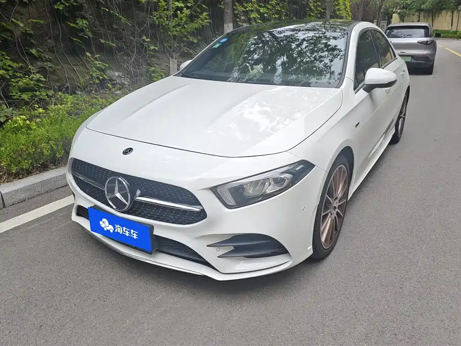 Mercedes-Benz A-Class 2019 A 200 L Sport Sedane Pioneer Special Edition