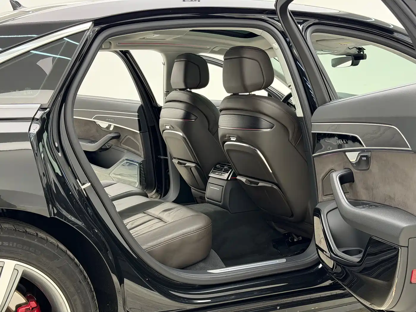 Audi A8 2019 Plus A8L 50 TFSI quattro Comfort фото 20