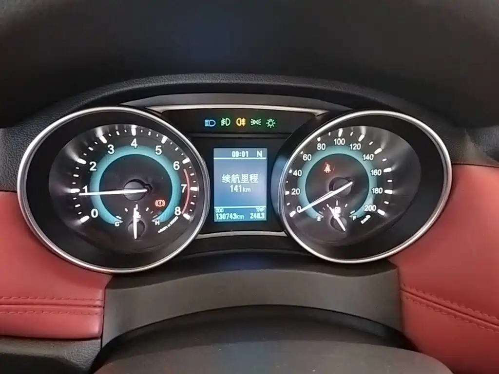 Haval H1 2015 2015 1.5L AMT Luxury