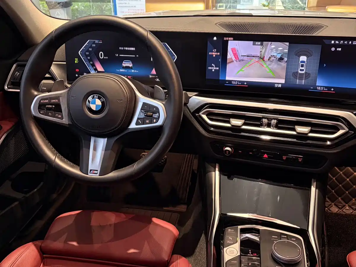 BMW 3 Series 2023 320Li M Sport Package фото 15
