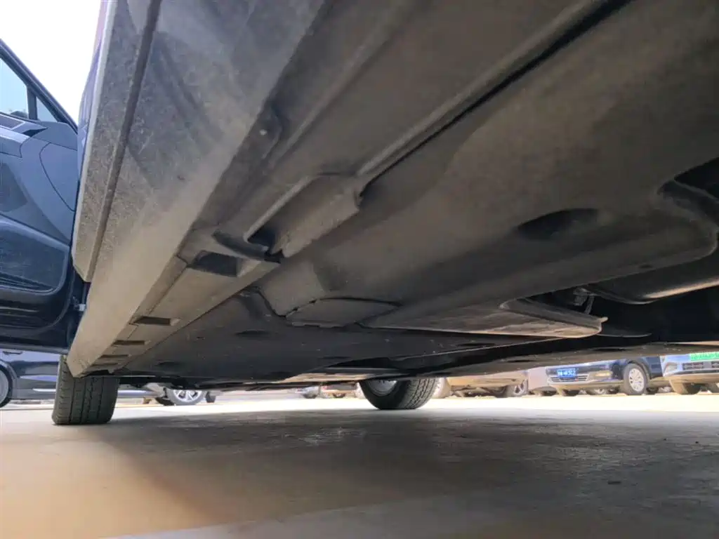 Volkswagen Magotan 2018 330TSI DSG Leading фото 22