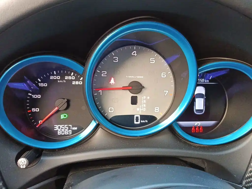 Фото 7 - Porsche Macan