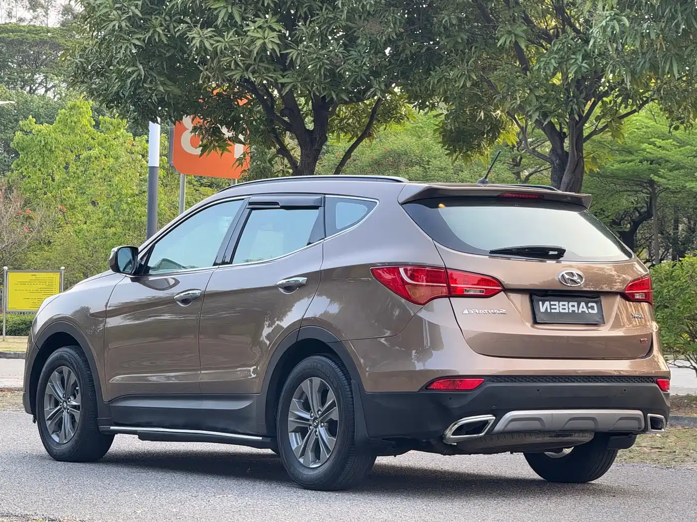 Hyundai Santa Fe 2013 Model 2.4L Automatic 2WD Smart фото 19
