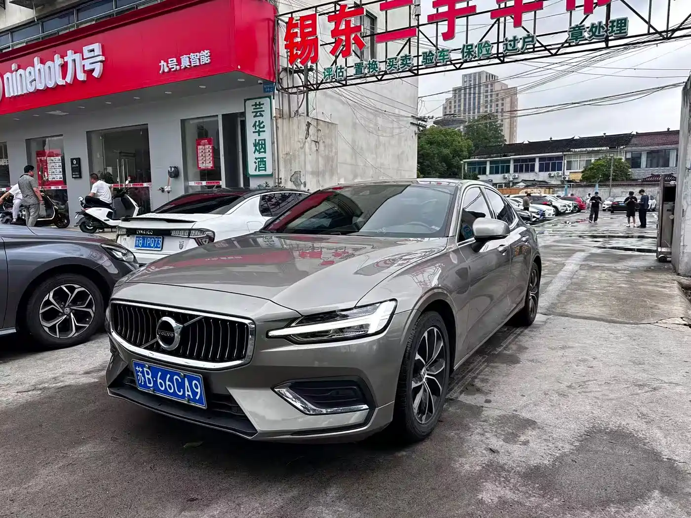 VOLVO S60
