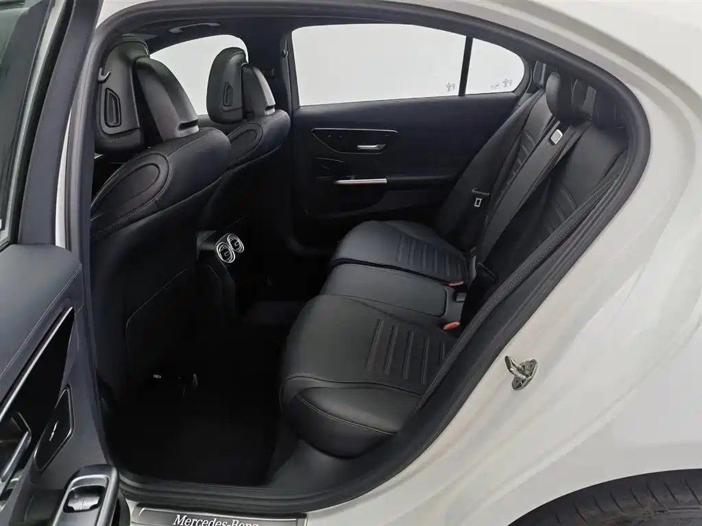 Mercedes-Benz C-Class 2023 C 260 L Sport фото 15