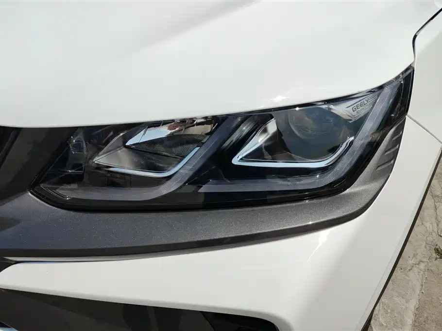 GEELY AUTOMOBILE BINYUE