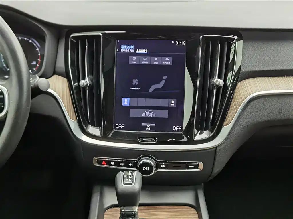 Volvo S60 2021 T4 Smart Vision Luxury фото 12