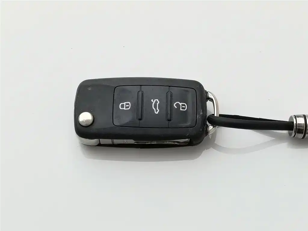 Volkswagen Beetle 2015 180TSI фото 19