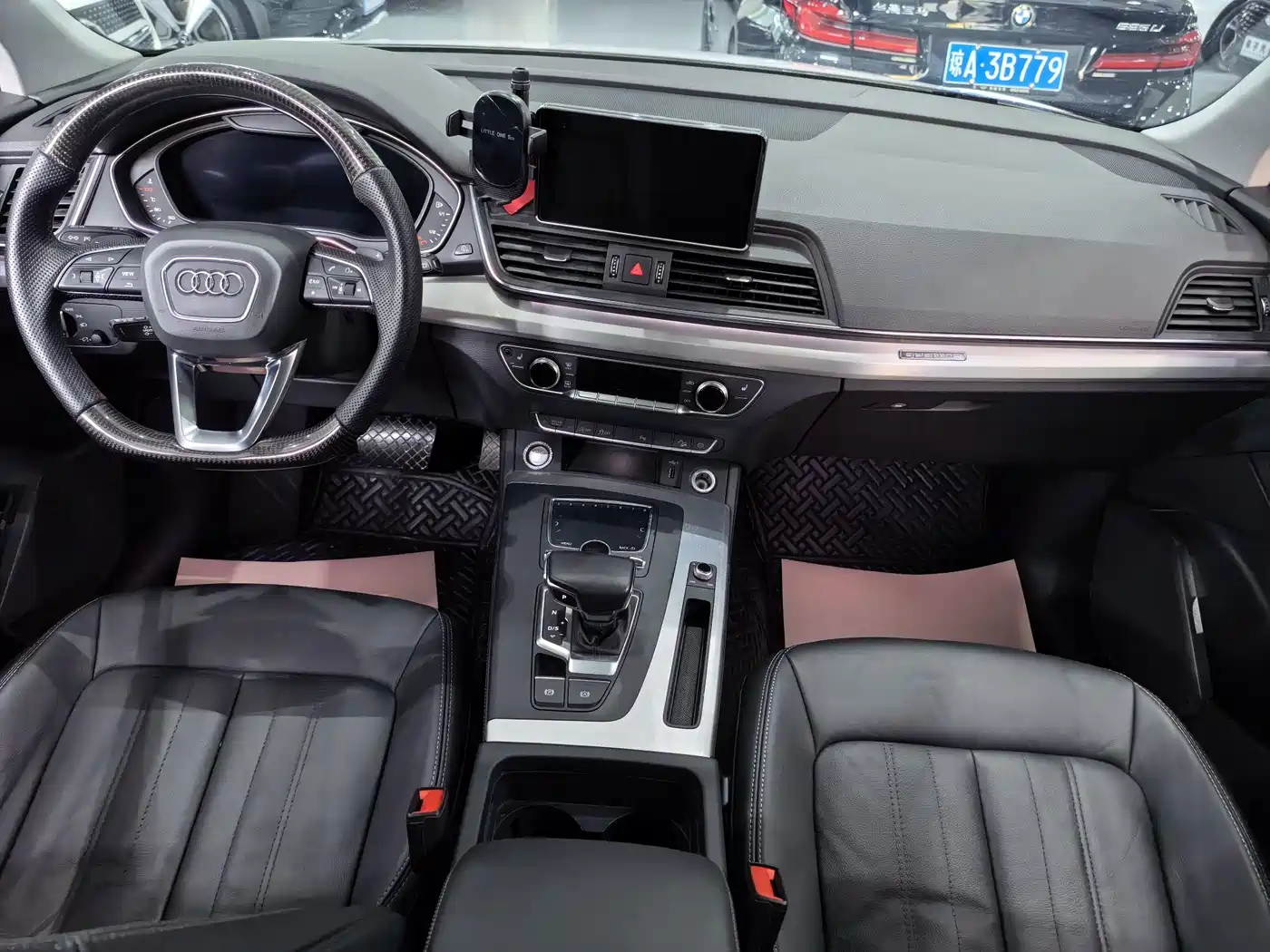 Audi Q5L 2020 Facelift 40 TFSI Honor Fashion фото 5
