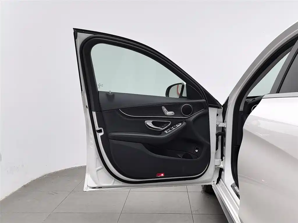 Mercedes-Benz C-Class 2020 Facelift C 200 L Fashion Sport Version фото 8
