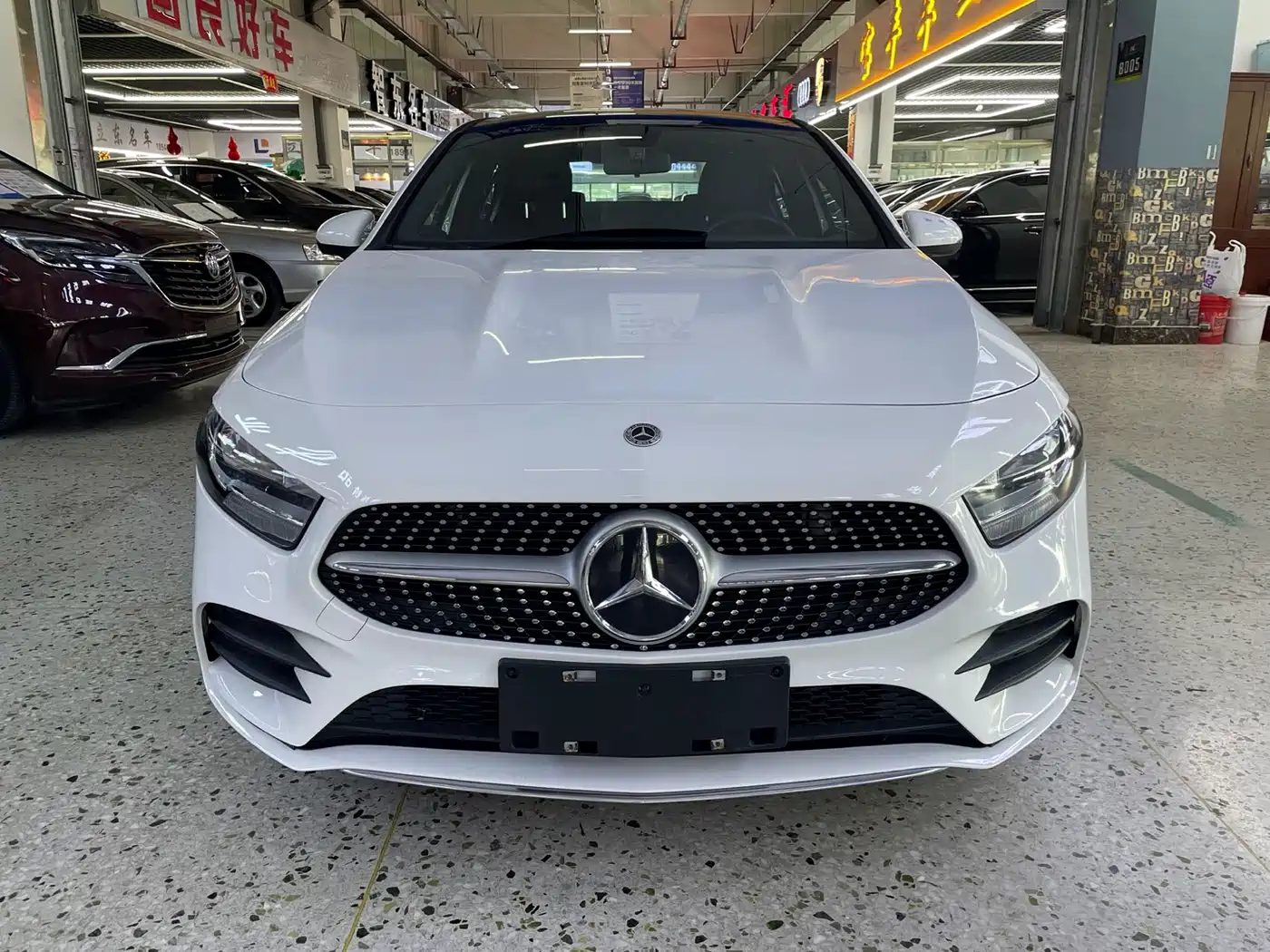 Mercedes-Benz A-Class 2022 A 180 L Sport Sedan фото 2