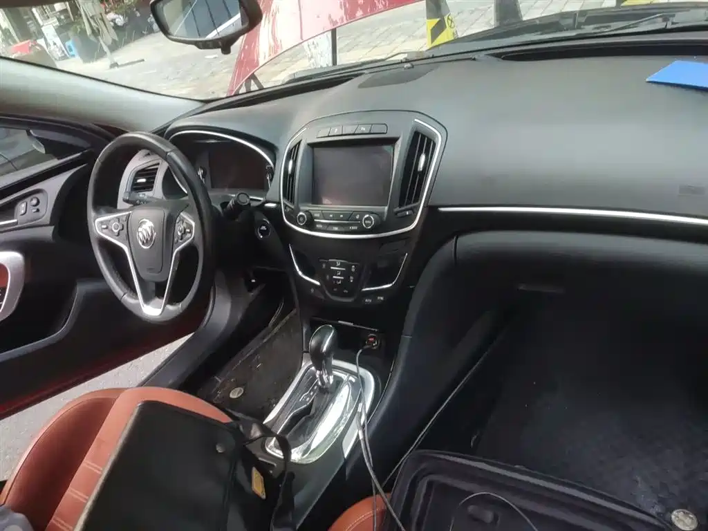 Buick Regal 2015 1.6T Elite Tech Edition фото 6