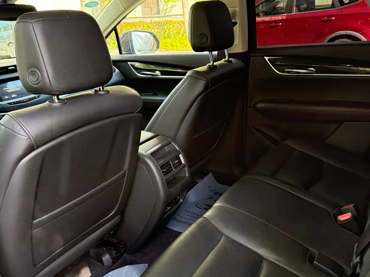 Cadillac XT5 2018 28T 4WD Luxury фото 8