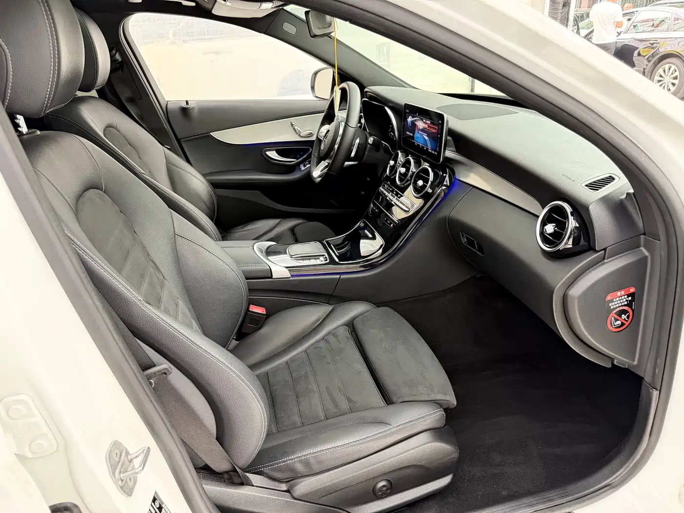 Mercedes-Benz C-Class 2021 C 260 L Sport Starry Exclusive Edition фото 15