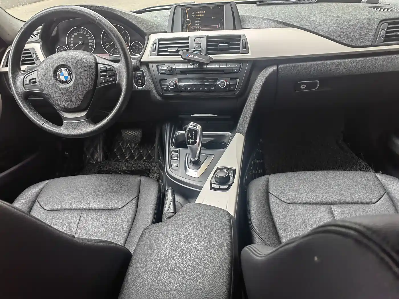 BMW 3 Series 2014 320Li Fashion фото 8