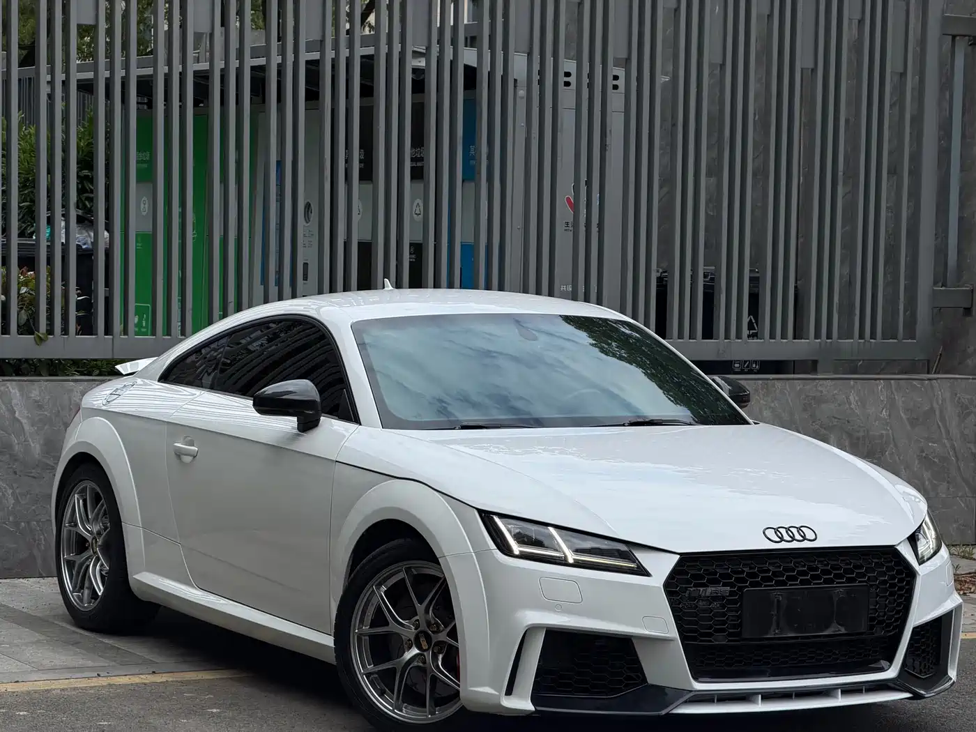 Audi TT 2015 TT Coupe 45 TFSI фото 3