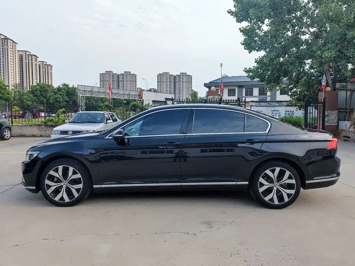 Volkswagen Magotan 2020 280TSI DSG Comfort фото 5